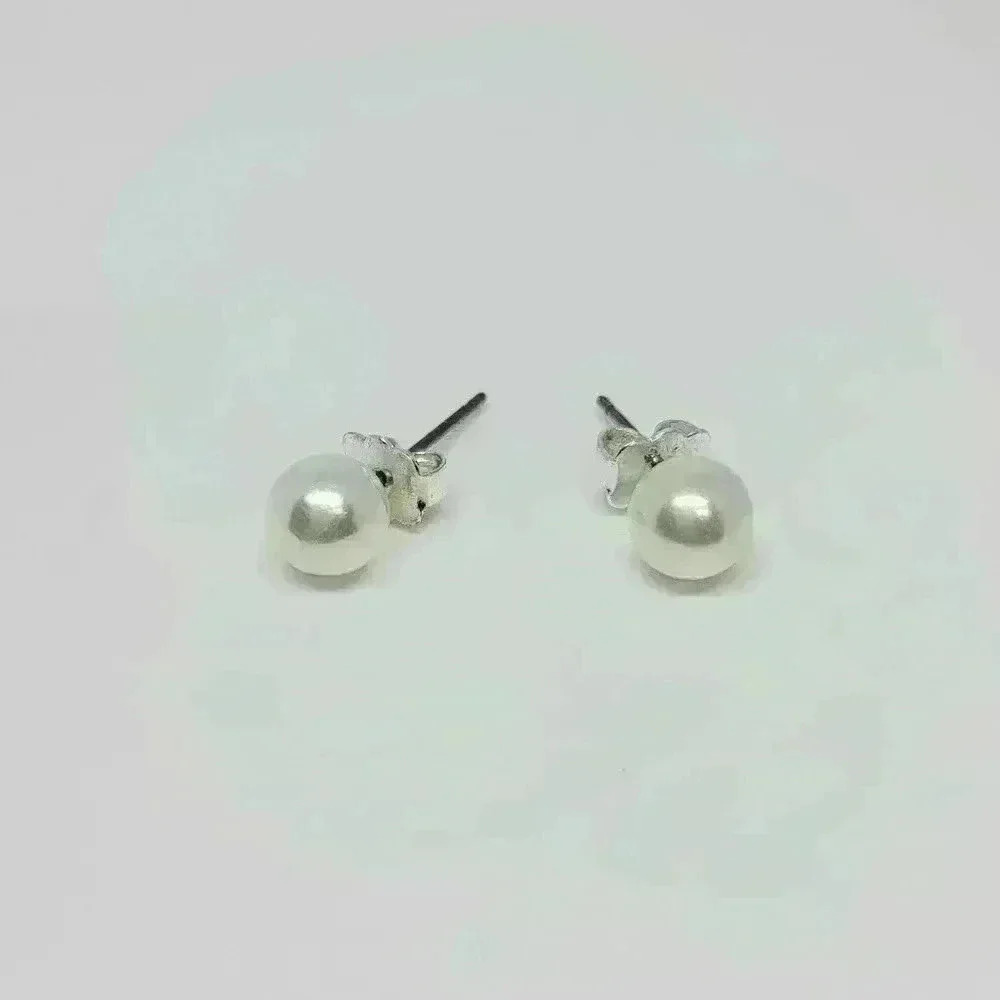 Avon (SAQ) 1/4 inch Pearl Silver Earrings